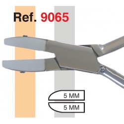 Double flat nylon jaws...